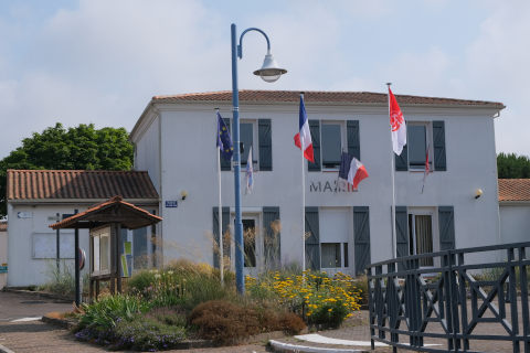Ramoneur à Brem-sur-Mer - Olonne Ramonage en intervention